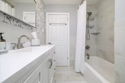 70 Denton Avenue, Lynbrook, NY 11563 - Photo 25