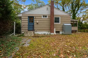 1 Printing House Cir, Northport, NY 11768 - Photo 9