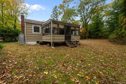 1 Printing House Circle, Northport, NY 11768 - Photo 7