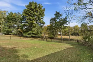 28 Hewitt St, Garnerville, NY 10923 - Photo 29