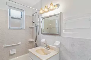 68-20 Selfridge St, Forest Hills, NY 11375 - Photo 11