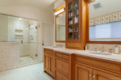 24 Homesdale Road, Bronxville, NY 10708 - Photo 21