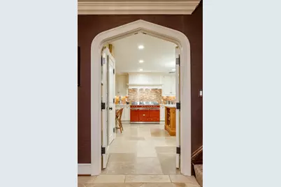 24 Homesdale Road, Bronxville, NY 10708 - Photo 5