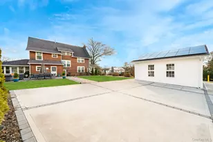 181-23 Henley Rd, Jamaica, NY 11432 - Photo 41