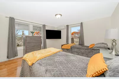 181-23 Henley Road, Jamaica, NY 11432 - Photo 27