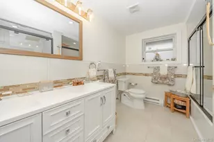 181-23 Henley Rd, Jamaica, NY 11432 - Photo 25