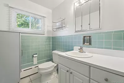 1030 Lakeshore Drive, Massapequa Park, NY 11762 - Photo 17