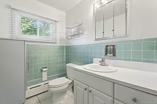 1030 Lake Shore Dr, Massapequa Park, NY 11762 - Photo 17