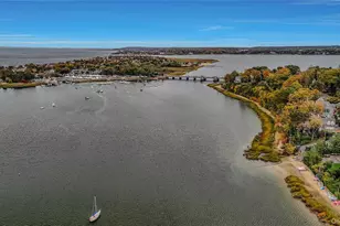 746 Sound View Rd, Mill Neck, NY 11771 - Photo 33