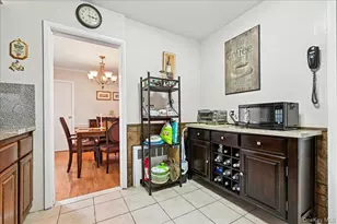 4 E Carpenter St, Valley Stream, NY 11580 - Photo 11