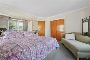 4 E Carpenter St, Valley Stream, NY 11580 - Photo 13