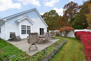 1 Philip Ln, Middle Island, NY 11953 - Photo 31