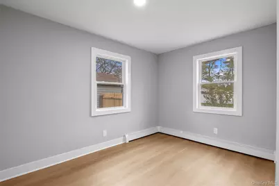 803 Meade Avenue, Bellport, NY 11713 - Photo 15