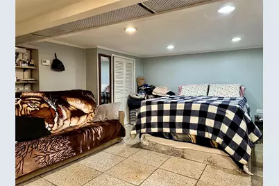 96-06 134th Road, Ozone Park, NY 11417 - Photo 11