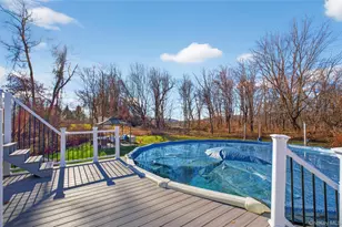 387 Cornwall Hill Rd, Patterson, NY 12563 - Photo 13