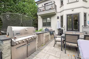 335 Summit Ave, Cedarhurst, NY 11516 - Photo 37