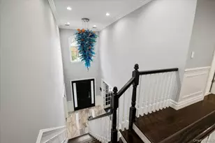 335 Summit Ave, Cedarhurst, NY 11516 - Photo 17