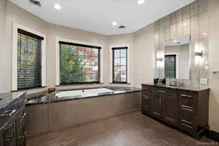 335 Summit Ave, Cedarhurst, NY 11516 - Photo 19