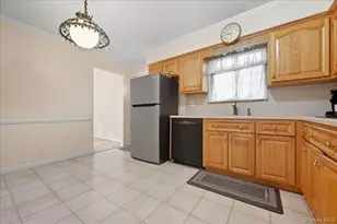 160-31 24th Ave, Whitestone, NY 11357 - Photo 11