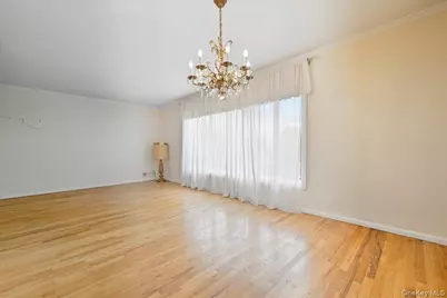 160-31 24th Avenue, Whitestone, NY 11357 - Photo 7