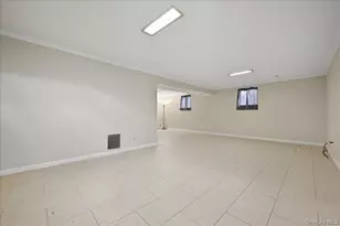 160-31 24th Ave, Whitestone, NY 11357 - Photo 21