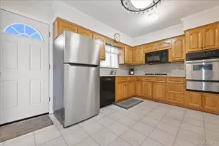 160-31 24th Ave, Whitestone, NY 11357 - Photo 9