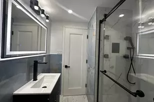 18 Davis St, Melville, NY 11747 - Photo 11