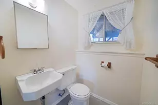 102 Jacqueline Ln, Centereach, NY 11720 - Photo 17