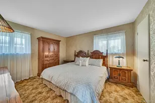 102 Jacqueline Ln, Centereach, NY 11720 - Photo 11