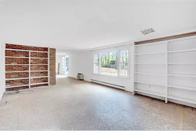 5 Chatham Place, Dix Hills, NY 11746 - Photo 13