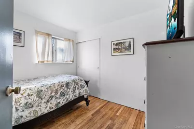 351 Atlantic Street, Central Islip, NY 11722 - Photo 17