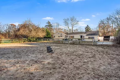 351 Atlantic Street, Central Islip, NY 11722 - Photo 27