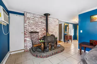 351 Atlantic St, Central Islip, NY 11722 - Photo 13