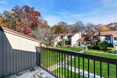 99 Richmond Boulevard #4B, Ronkonkoma, NY 11779 - Photo 15