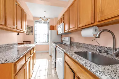 8300 Talbot Street #6H, Kew Gardens, NY 11415 - Photo 7