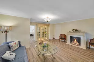 10 Siracusa Blvd, Smithtown, NY 11787 - Photo 15