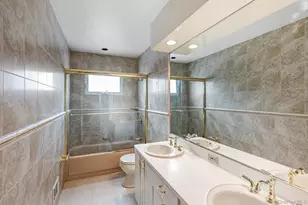 161-48 84th St, Howard Beach, NY 11414 - Photo 13