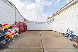 10 Church St, Howard Beach, NY 11414 - Photo 3