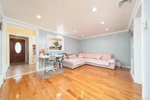 10 Church St, Howard Beach, NY 11414 - Photo 15