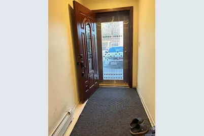 62-54 Dry Harbor Road #2nd Fl, Middle Village, NY 11379 - Photo 3