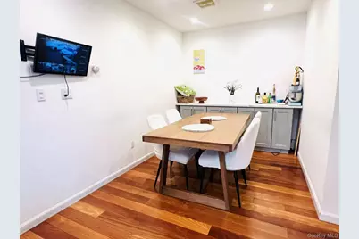 62-54 Dry Harbor Road #2nd Fl, Middle Village, NY 11379 - Photo 7