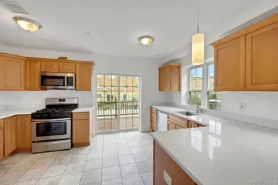 820 Hollywood Avenue, Bronx, NY 10465 - Photo 11