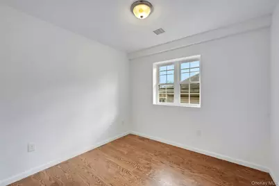 820 Hollywood Avenue, Bronx, NY 10465 - Photo 21