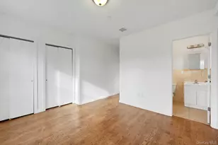 820 Hollywood Ave, Bronx, NY 10465 - Photo 17