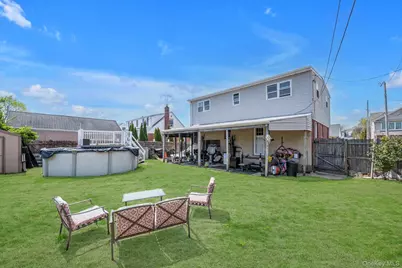 2182 Bright Avenue, East Meadow, NY 11554 - Photo 17