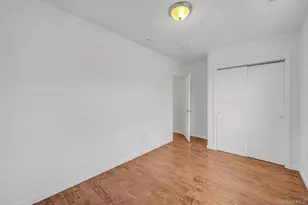 822 Hollywood Ave, Bronx, NY 10465 - Photo 25