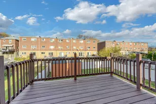 822 Hollywood Ave, Bronx, NY 10465 - Photo 27