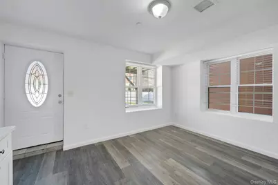 822 Hollywood Avenue, Bronx, NY 10465 - Photo 41