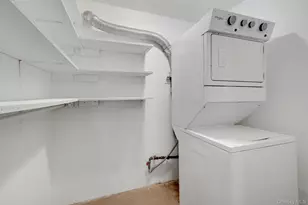 822 Hollywood Ave, Bronx, NY 10465 - Photo 45