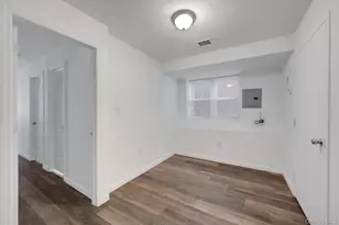 822 Hollywood Ave, Bronx, NY 10465 - Photo 35